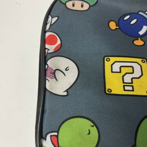 Super Mario Lunch Box Gray and Black - Picture 4 of 6